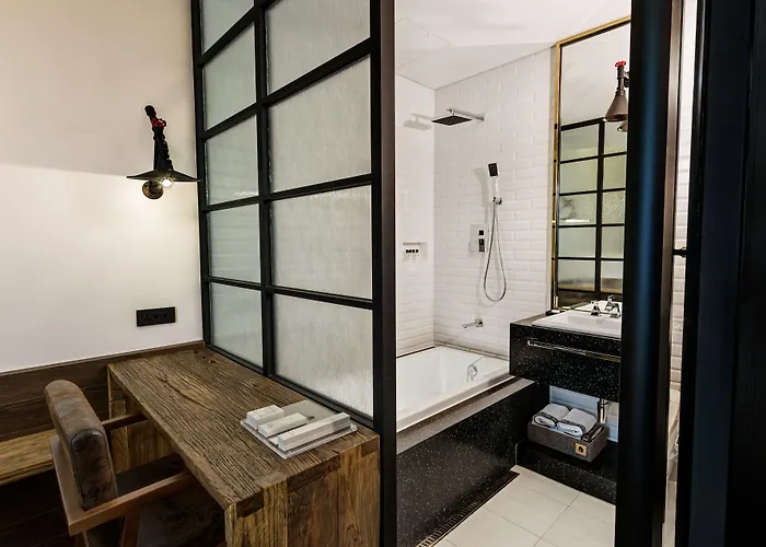 Hotel The Designers Kondae