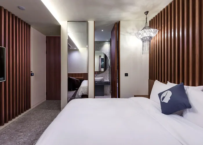 Hotel The Designers Kondae 3*