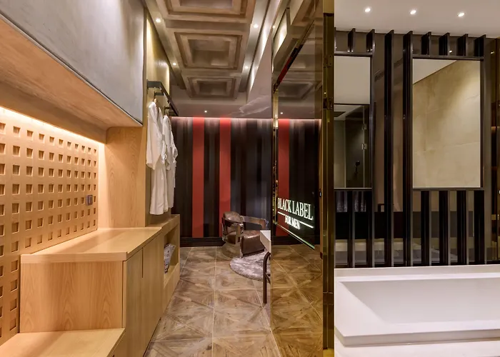 Hotel The Designers Kondae 3*