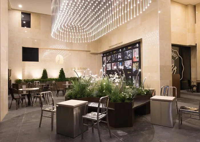 Hotel The Designers Kondae 3* Seoul