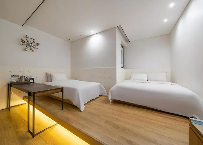 Hotel The Designers Kondae 3*